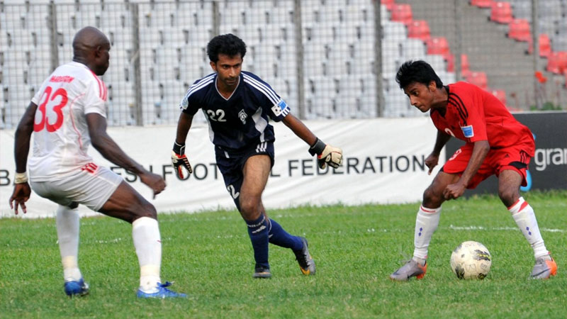 এক সময় নিজেও সামলিয়েছেন গোলপোস্ট