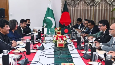 বাংলাদেশ-পাকিস্তানের পররাষ্ট্রসচিব পর্যায়ের বৈঠক চলছে