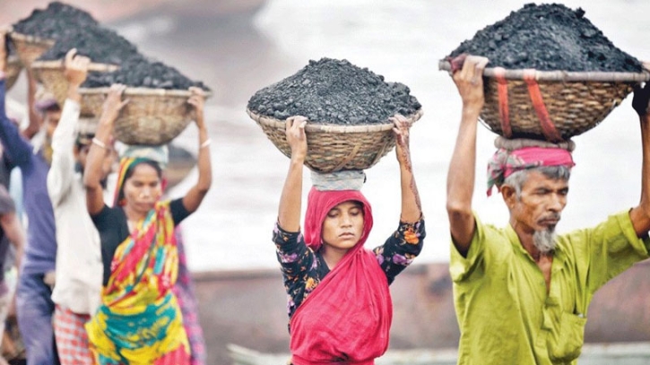 আজ বিশ্ব নারী দিবস: নারী অধিকার, সংগ্রাম ও অগ্রগতির বার্তা